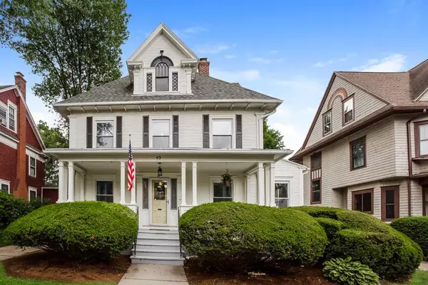 43 Florentine Gardens, Springfield, MA 01108
