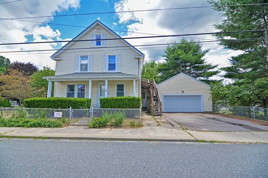 39 Miller St, Blackstone, MA 01504