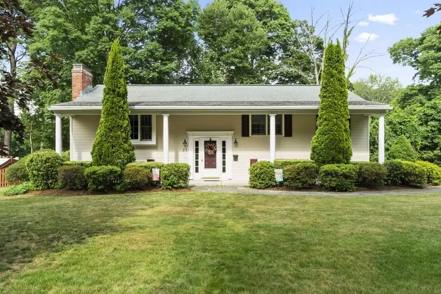 23 Eastview Rd, Hopkinton, MA 01748