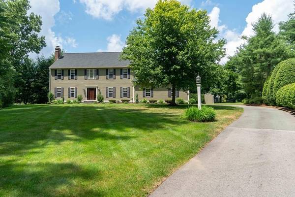 11 Perry Circle, Sudbury, MA 01776