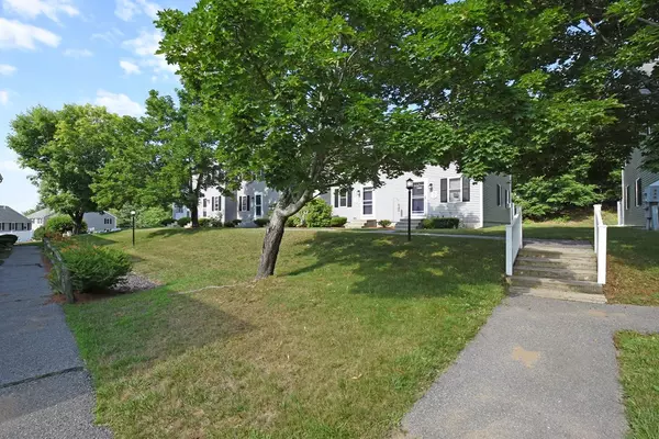 Gardner, MA 01440,58 Olde Colonial Dr #1