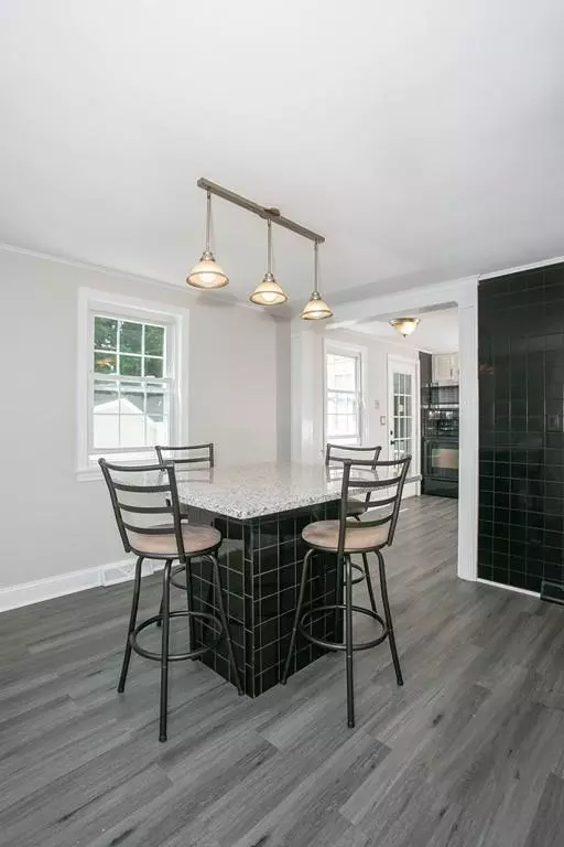 East Bridgewater, MA 02333,314 N Bedford Street