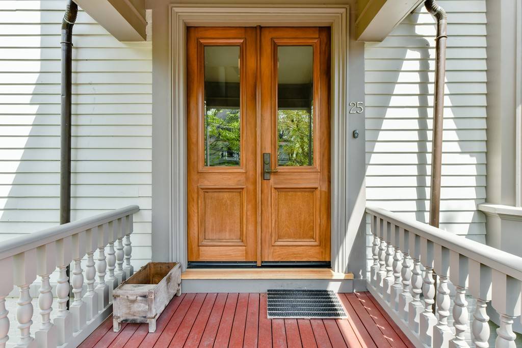 Cambridge, MA 02140,25 Hillside Ave #1