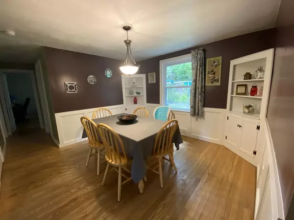 East Longmeadow, MA 01028,74 Hanward Hill