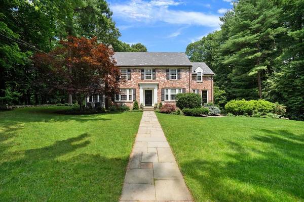 29 Pembroke Rd, Weston, MA 02493