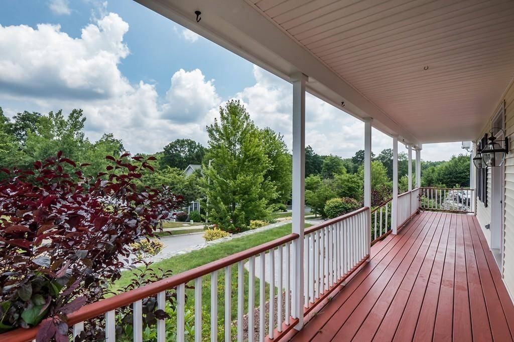 Millbury, MA 01527,3 Cronin Brook Way