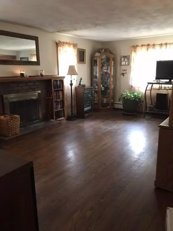 Springfield, MA 01119,117 Lumae St