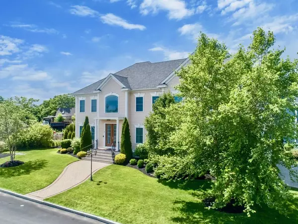 Saugus, MA 01906,1 Oneil Way