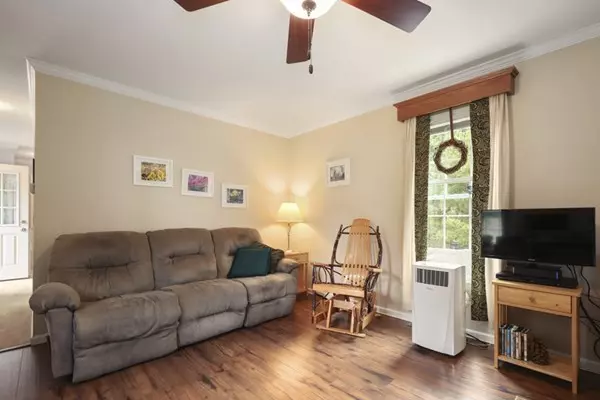 Wellfleet, MA 02667,210 West Road #A12