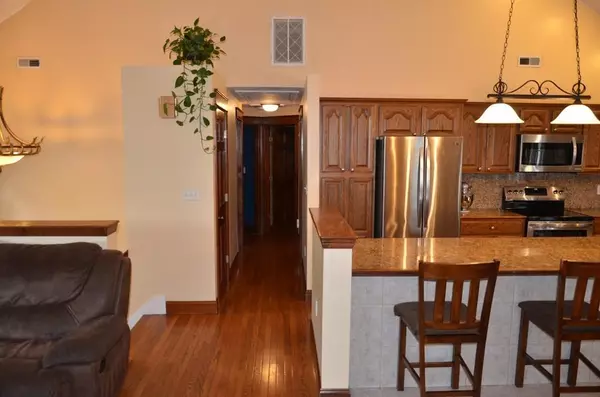 Millbury, MA 01527,43 Epping St