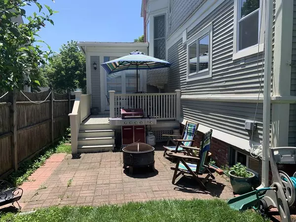 Springfield, MA 01108,76 Spruceland Ave