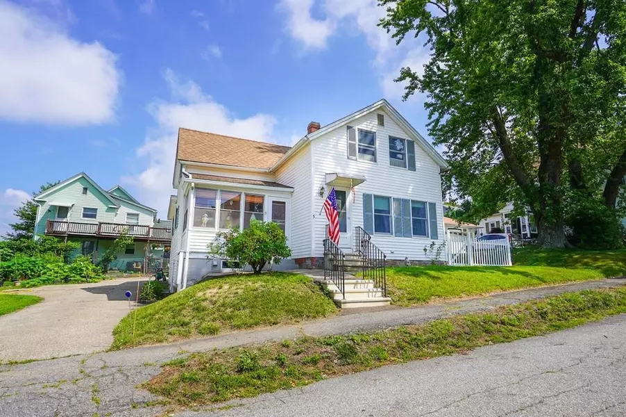 5 South St, Spencer, MA 01562