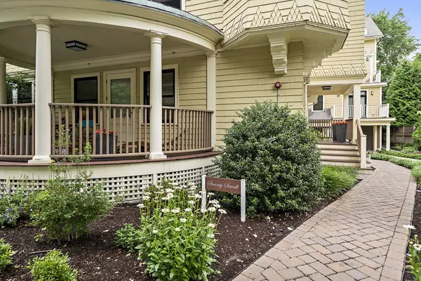 Brookline, MA 02446,70 Sewall #1