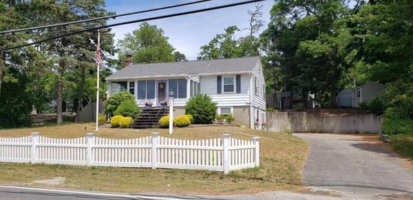 985 Shore Road, Bourne, MA 02559