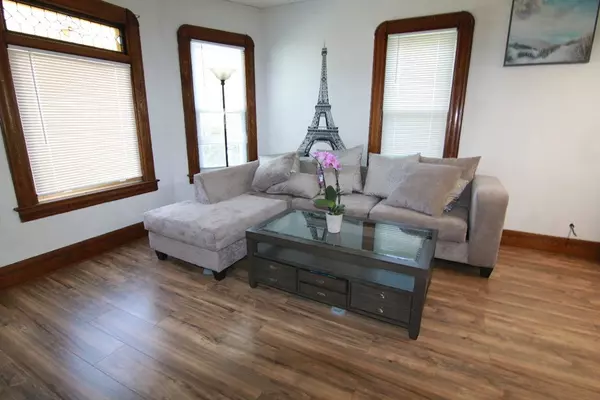 Springfield, MA 01108,98-100 Beaumont St