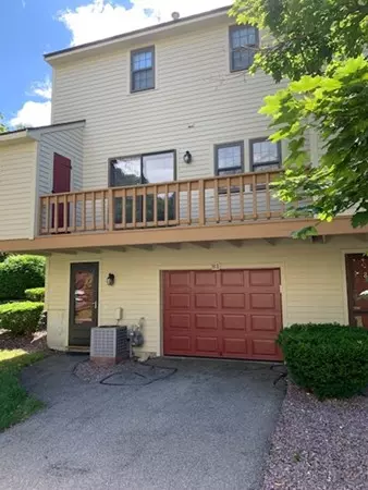 Tewksbury, MA 01876,81 Apache Way #81