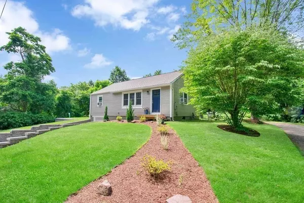 192 East St, Southampton, MA 01073