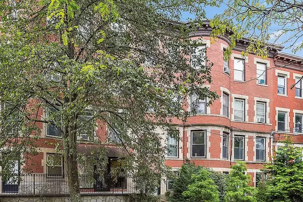 15-17 University Rd #35, Brookline, MA 02445