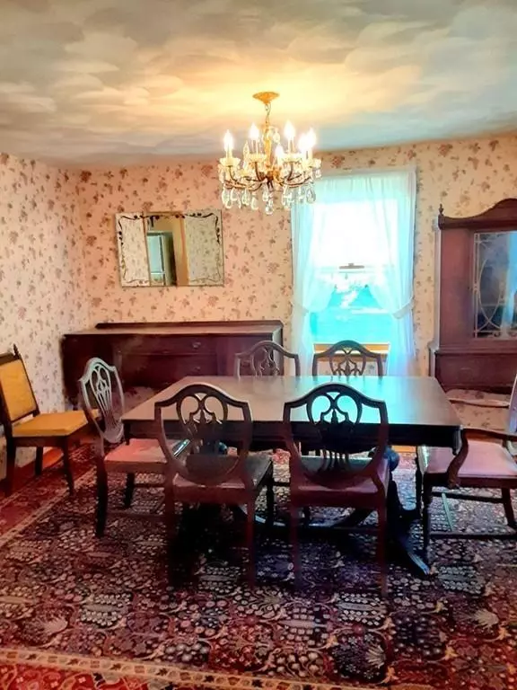 North Brookfield, MA 01535,13 Winter St