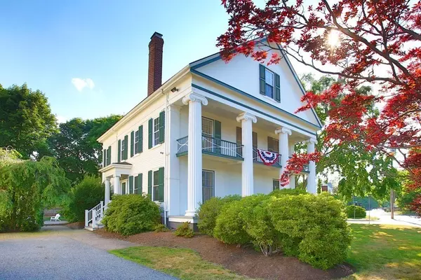 114 South St, Medford, MA 02155