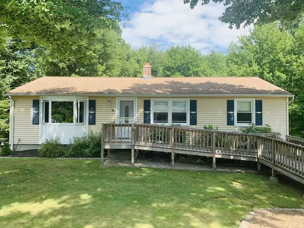 West Springfield, MA 01089,33 Falvey Street