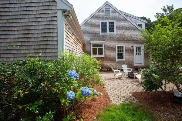 Chatham, MA 02633,68 Riverview Dr