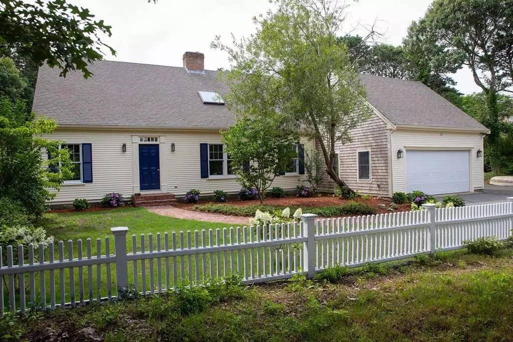 Chatham, MA 02633,68 Riverview Dr