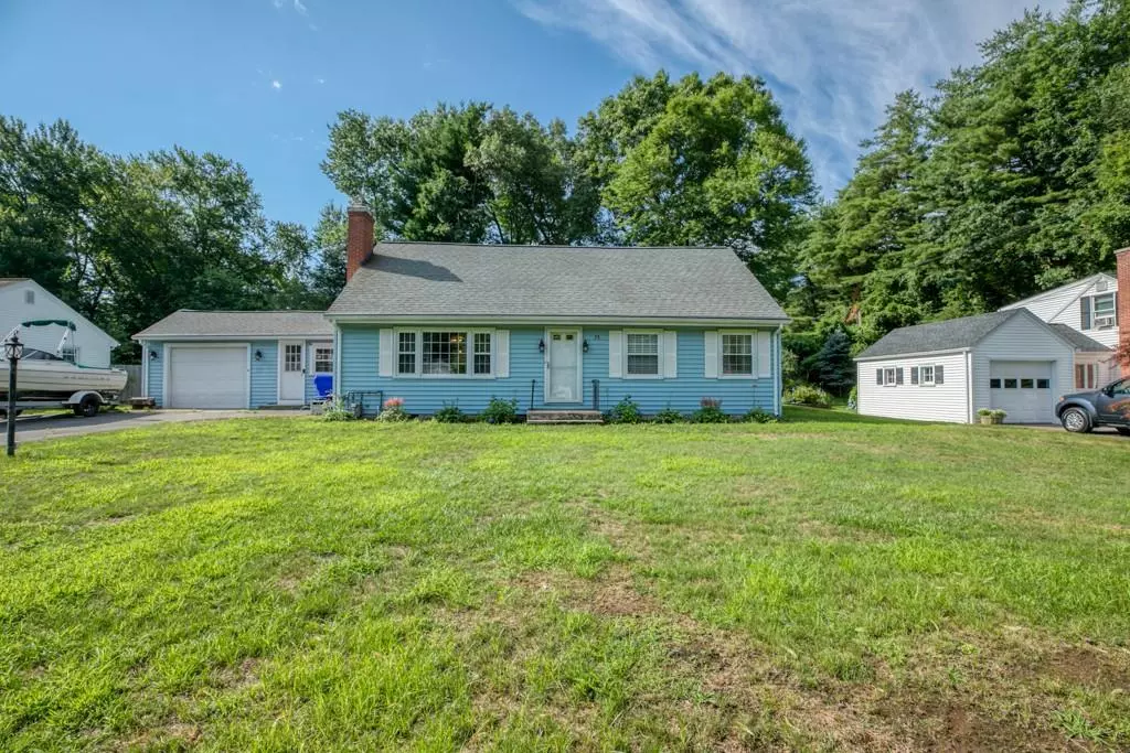 Springfield, MA 01128,75 Briarcliff St