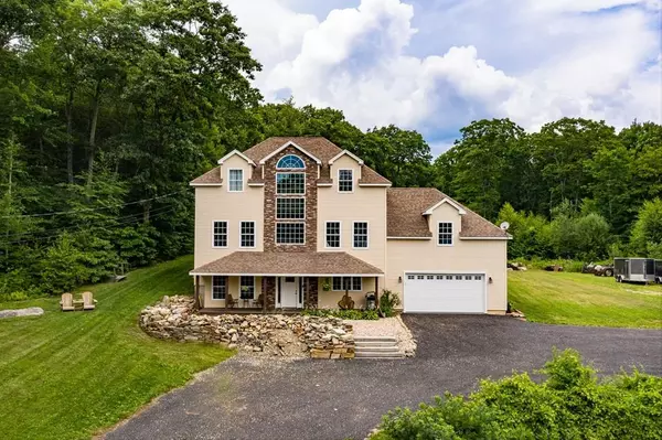 23 Mcbride Rd, Wales, MA 01081