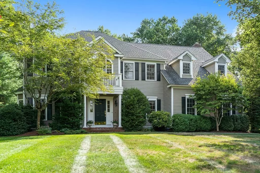 Acton, MA 01720,4 Farmstead Way