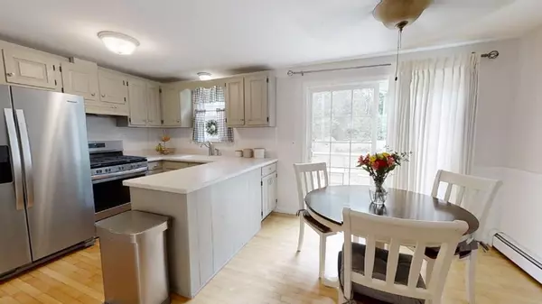 Barnstable, MA 02632,261 Ames Way