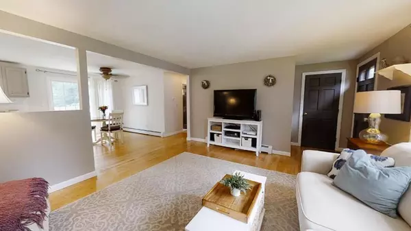 Barnstable, MA 02632,261 Ames Way