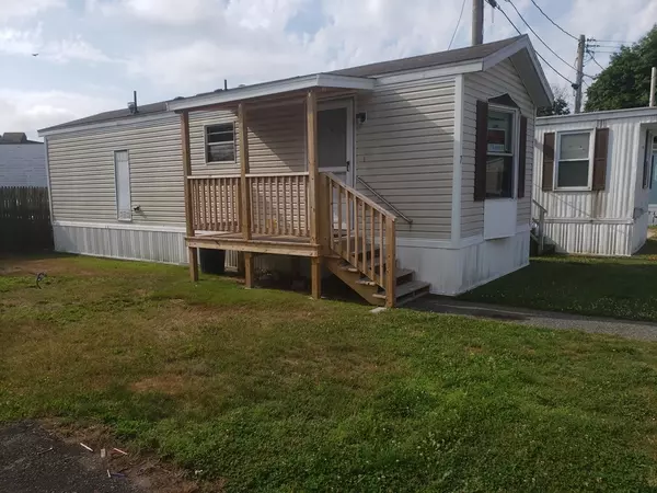 1044 Phillips Ave #7, New Bedford, MA 02745