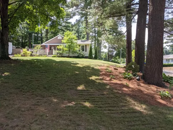 Springfield, MA 01129,67 Middlebrook Dr