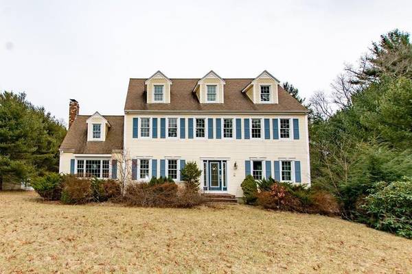 26 Deer Hill Ln, Carver, MA 02330