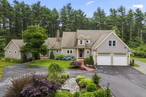 213 King Phillips Path, Duxbury, MA 02332