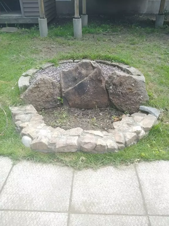 Springfield, MA 01151,8 Healey St