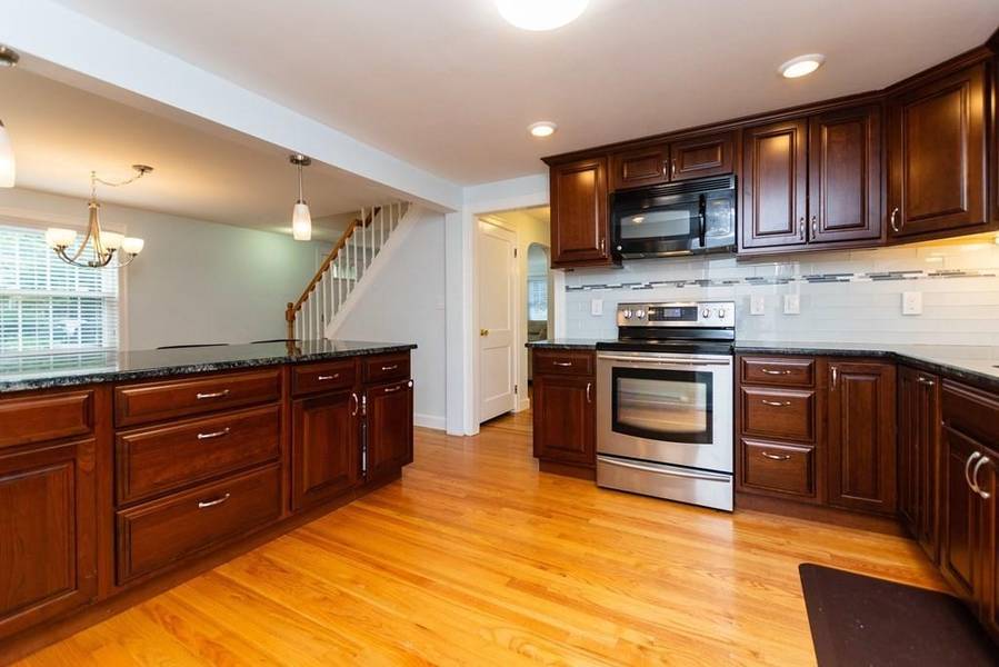 254 Sylvia St, Arlington, MA 02476