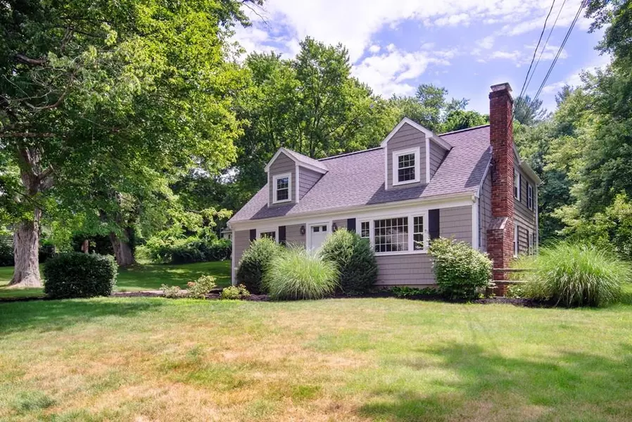 24 Roy Avenue, Holliston, MA 01746