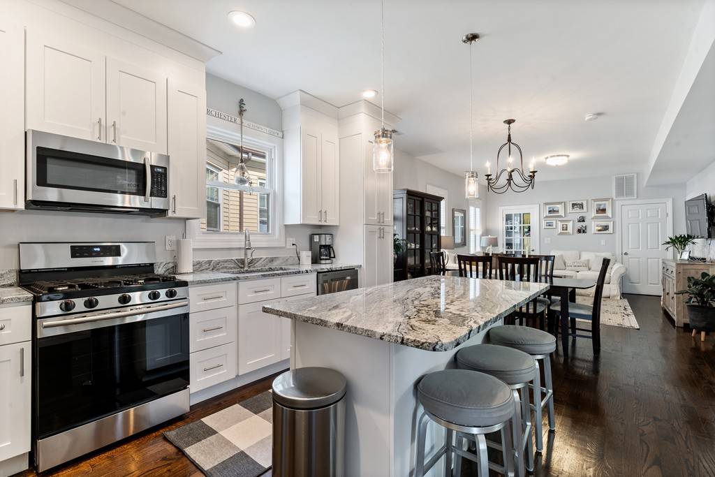 74 Kingsdale St #3, Boston, MA 02124