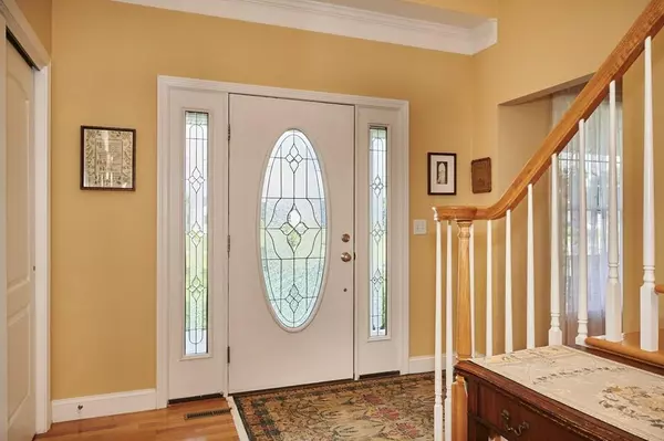 Southampton, MA 01073,107 Pleasant St