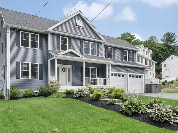 193 Collincote St, Stoneham, MA 02180