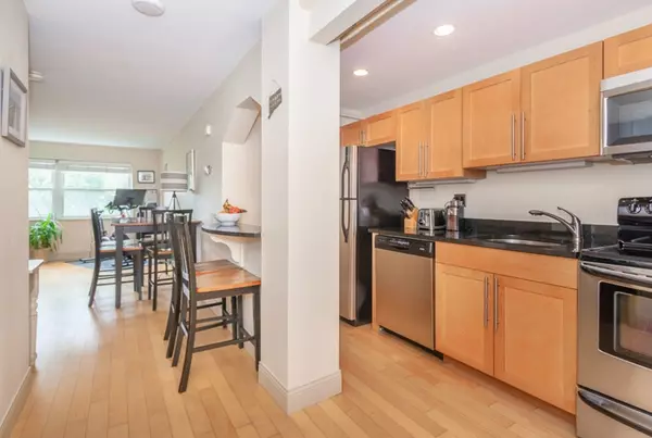 Brookline, MA 02446,1600 Beacon St #704