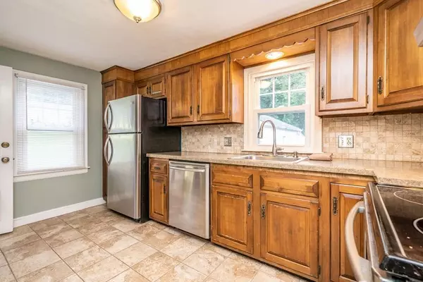 West Springfield, MA 01089,40 City View Ave