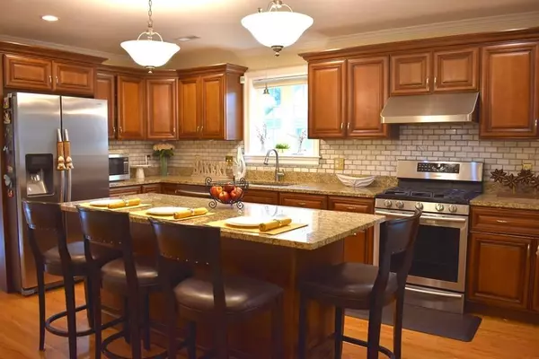 Quincy, MA 02171,27 John St