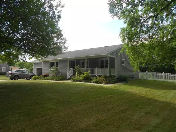 175 Tickle Rd, Westport, MA 02790
