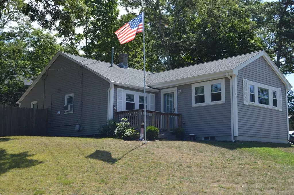 Bourne, MA 02559,49 Lake Dr