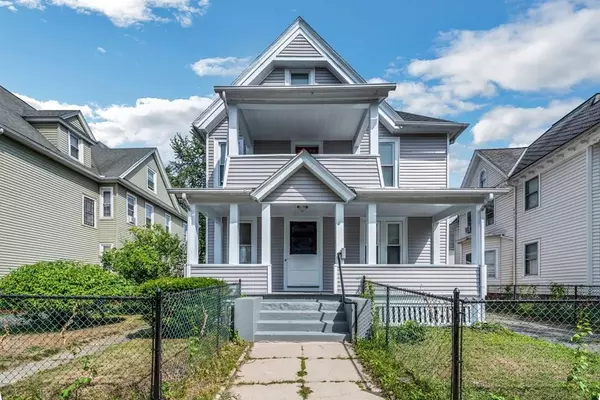 33 Berkeley St, Springfield, MA 01109