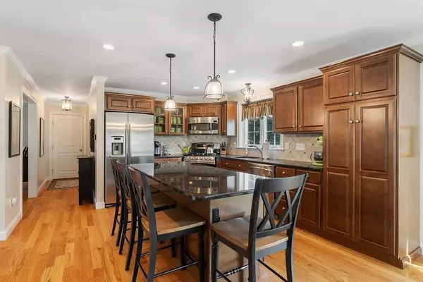 West Newbury, MA 01985,8 Merrill Street