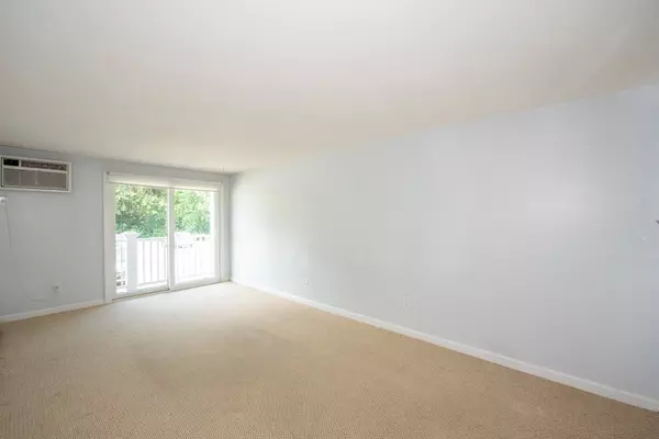 Boxborough, MA 01719,33 Leonard Rd #33